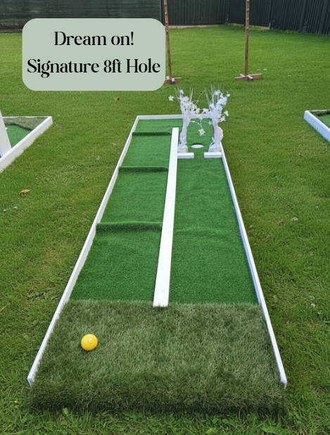 9 Hole Mini Golf Course | Wedding Entertainment