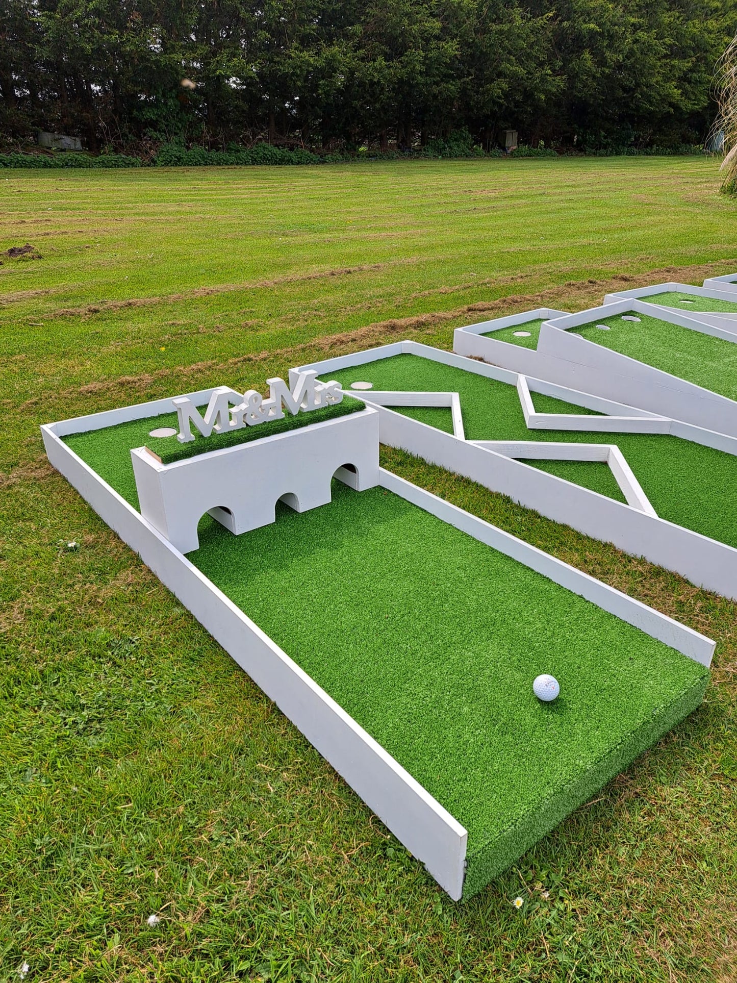9 Hole Mini Golf Course £400 - Wedding Theme (£100 deposit)