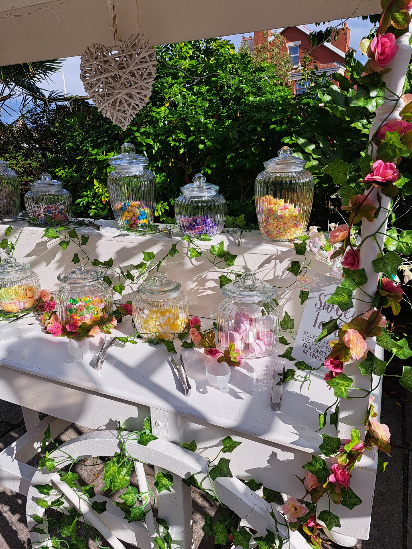 For Hire - Large White Sweet/Popcorn Cart - £125 filled (£50 deposit)