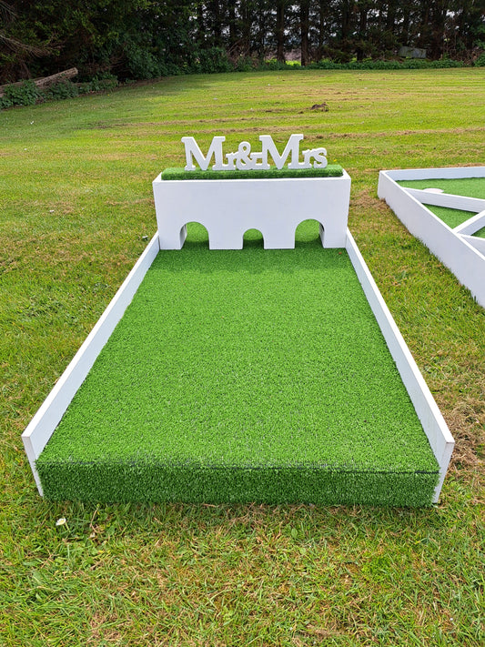 3 Hole Mini Golf Course - Wedding Theme