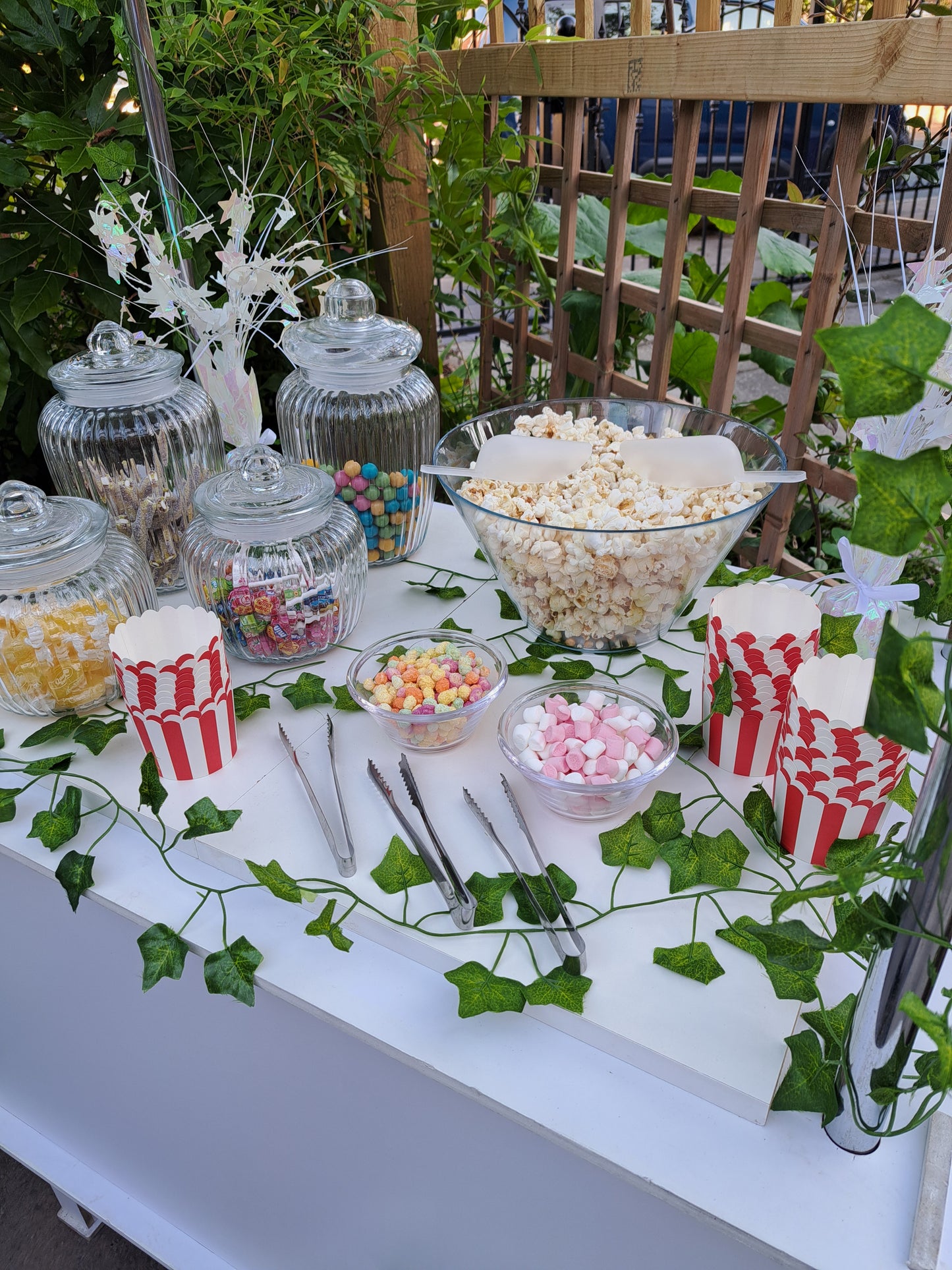 For Hire - Small White Sweet/Popcorn Cart ‐ £95 filled (£50 deposit)