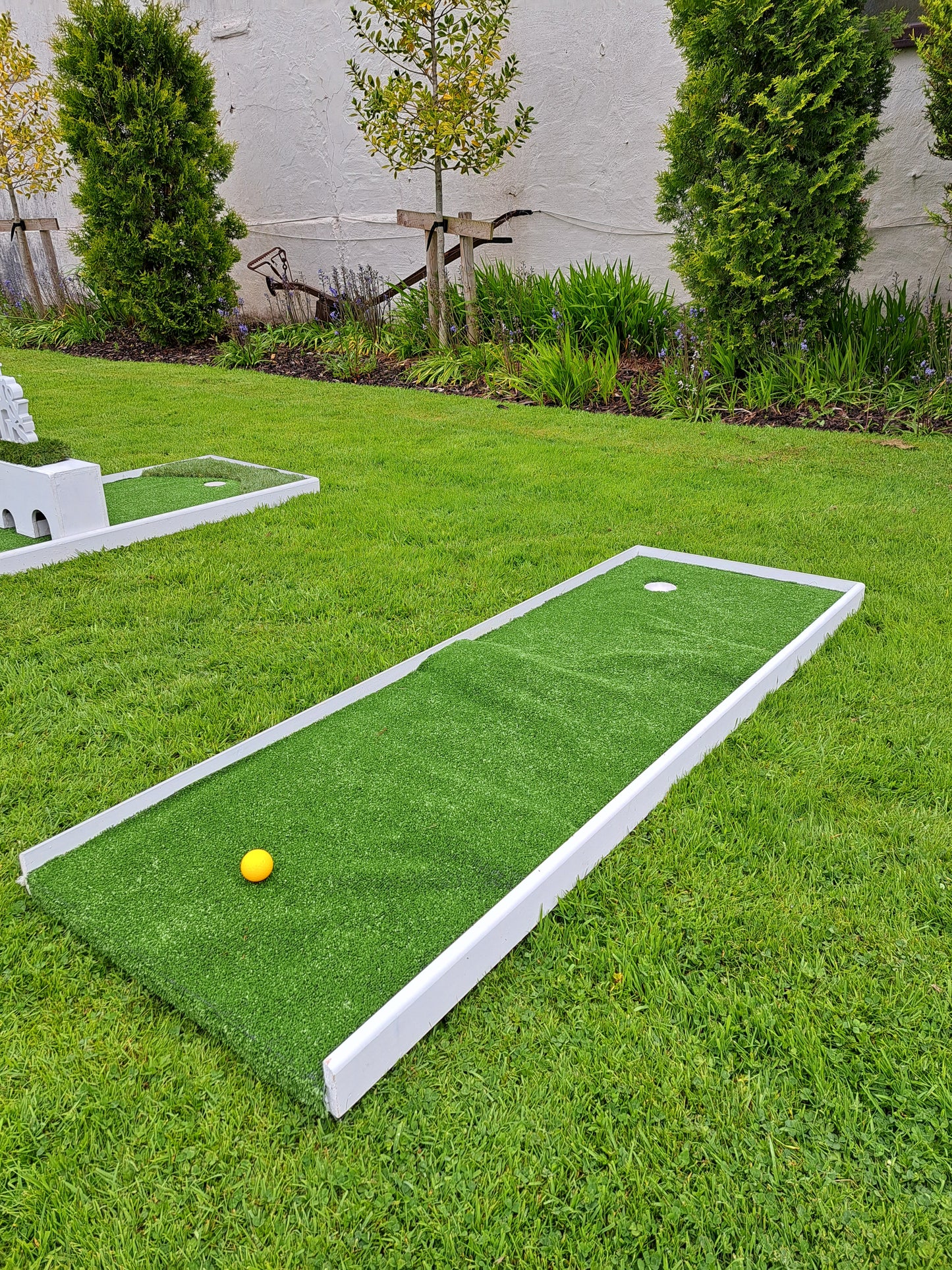 Silver Wedding Golf & Games Package | Wedding Entertainment Hire