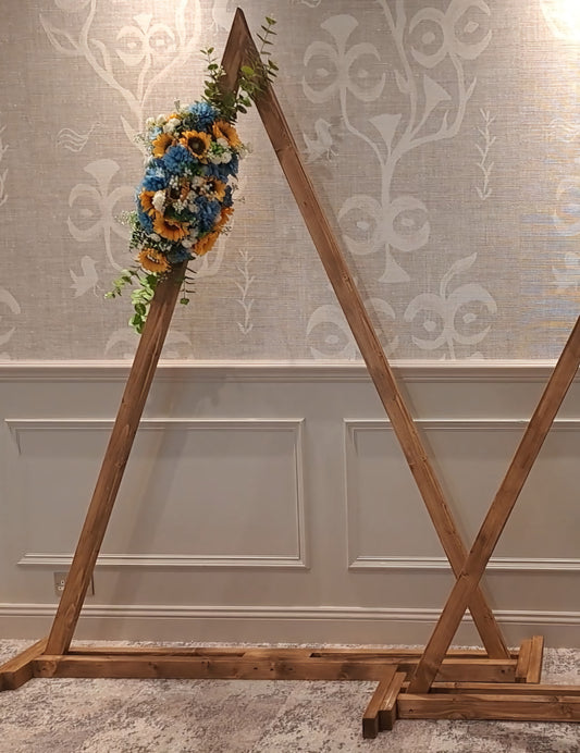 For hire - Large Triangular Arch