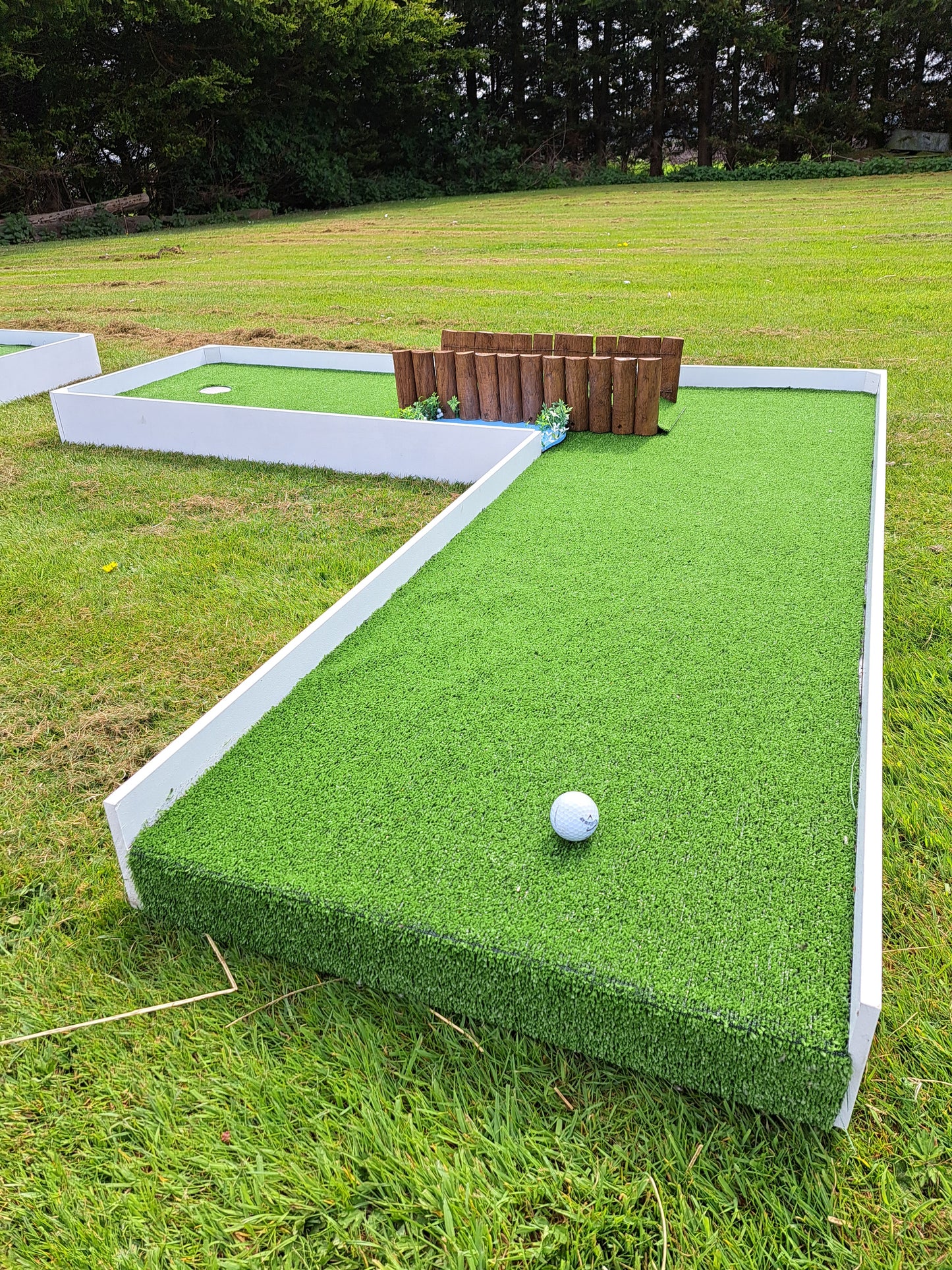 6 Hole Mini Golf Course £300 - Wedding Theme (£50 deposit)